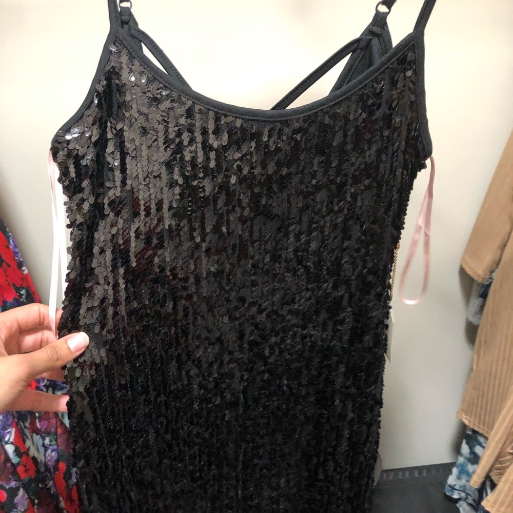 BLACK SEQUIN FLAPPER STYLE DRESS